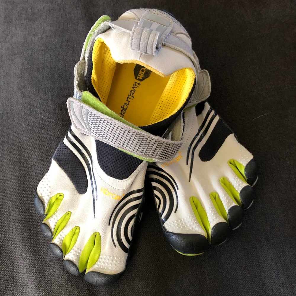 Vibran Five Finger Running Shoes
